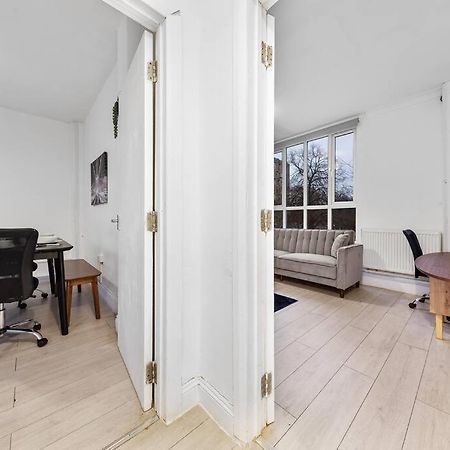 Holiday Home Near Kings Cross Sleep 12 Sp7 Londres Exterior foto